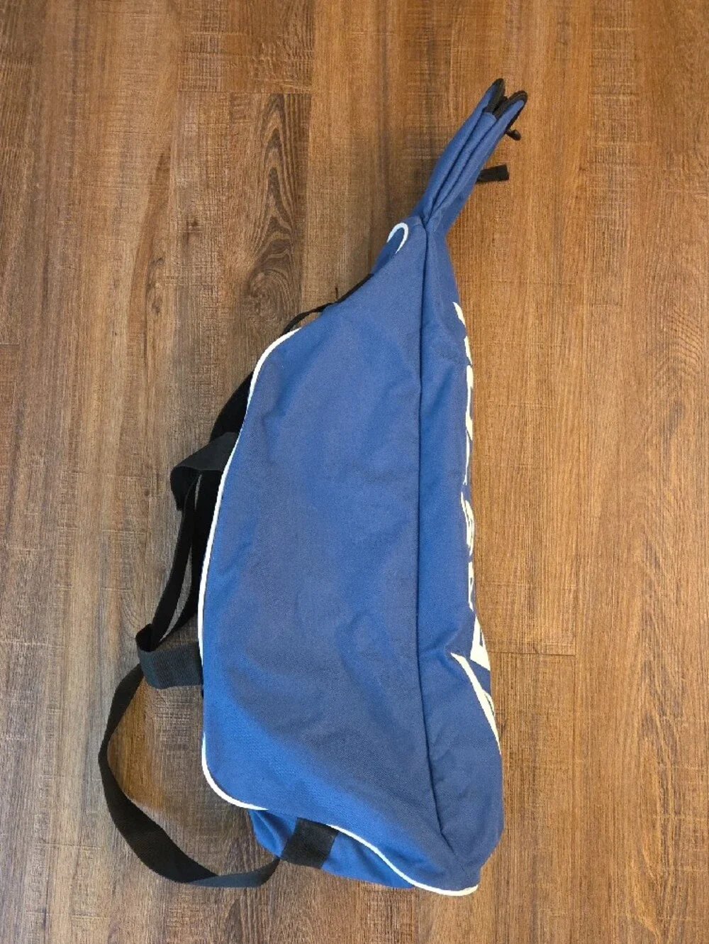 Easton Blue & White Youth Baseball/softball Bag 31 Inch